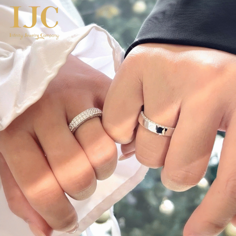 Đeo nhẫn cưới tay nào? Nhẫn Cưới Moissanite đẹp 2025 9 Đeo nhẫn cưới tay nào? Nhẫn Cưới Moissanite đẹp 2025