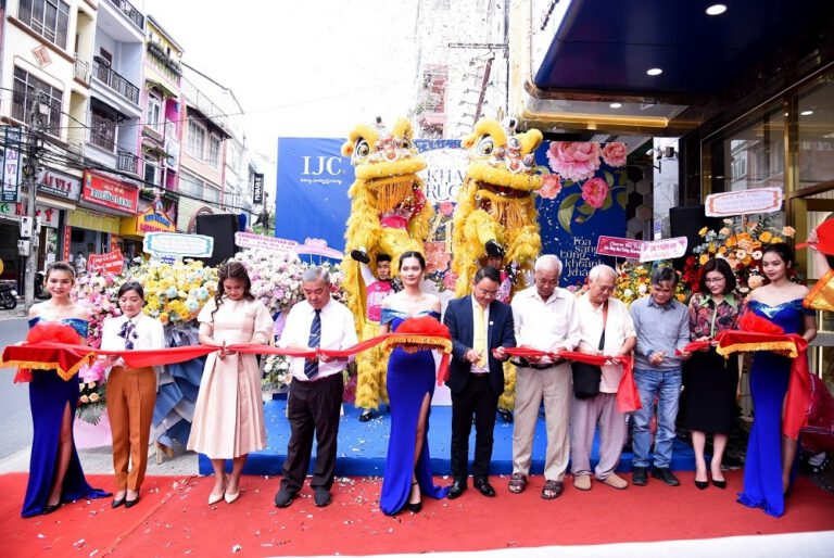 TƯNG BỪNG KHAI TRƯƠNG SHOWROOM IJC THỨ 49 TẠI ĐÀ LẠT