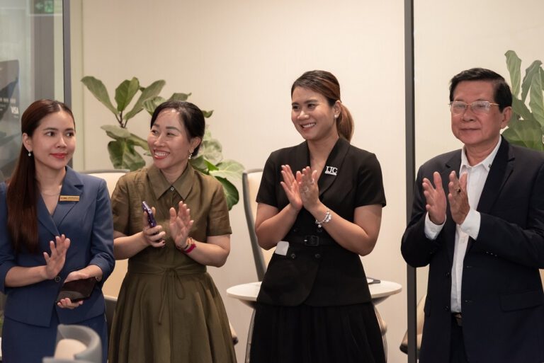 SHOWROOM IJC THỨ 58 CHÍNH THỨC RA MẮT TẠI BÌNH DƯƠNG 21 SHOWROOM IJC THỨ 58 CHÍNH THỨC RA MẮT TẠI BÌNH DƯƠNG