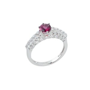 Nhan da Rhodolite 22N205