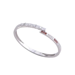 Vong tay da Garnet 21V032