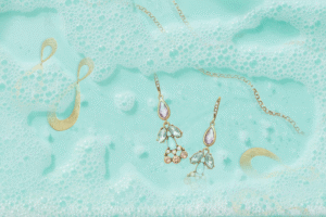 cach-ve-sinh-trang-suc-vang