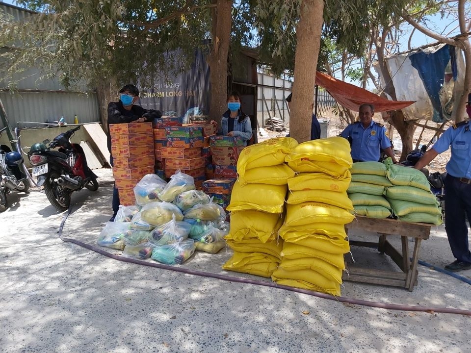 HÀNH TRÌNH “CHUYẾN XE THIỆN NGUYỆN” MÙA COVID-19