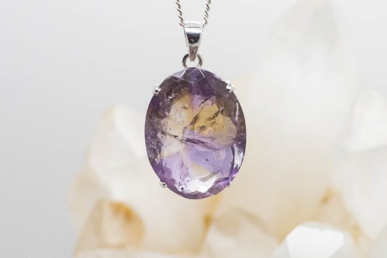 AMETRINE –ĐÁ QUÝ TỰ NHIÊN MANG VẺ ĐẸP “LAI”