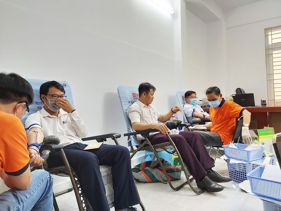 TRAO GIỌT MÁU HỒNG – NHÂN ĐÔI SỰ SỐNG