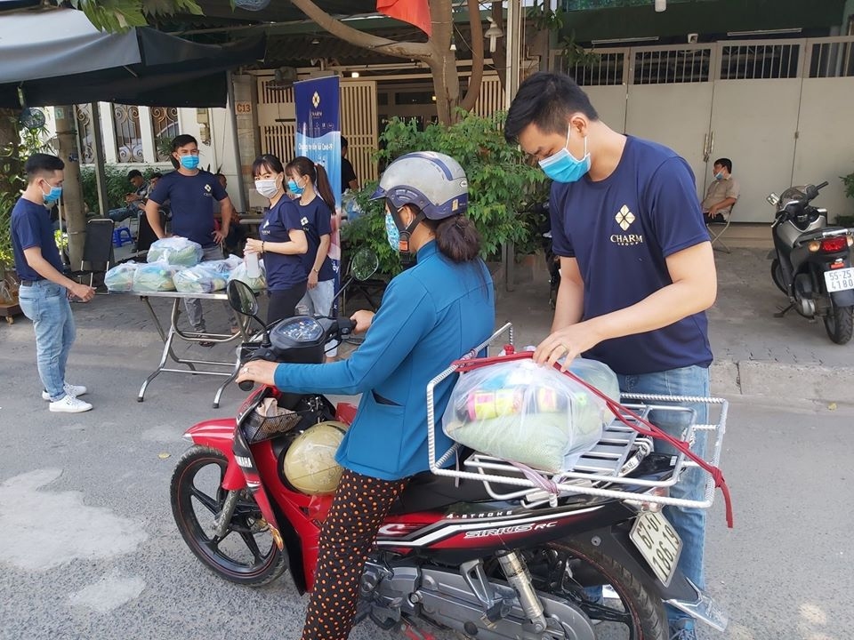 HOẠT ĐỘNG THIỆN NGUYỆN CHỐNG DỊCH COVID-19