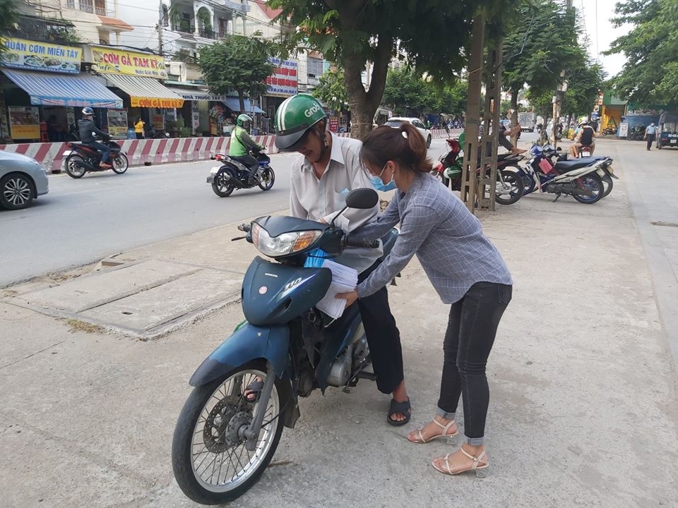 HOẠT ĐỘNG THIỆN NGUYỆN CHỐNG DỊCH COVID-19