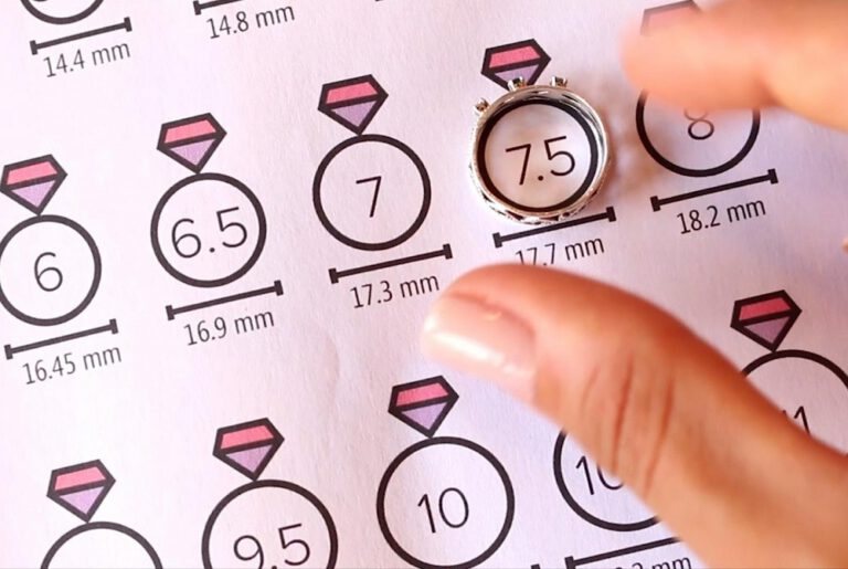 LÀM THẾ NÀO ĐỂ ĐO SIZE NHẪN TẠI NHÀ?