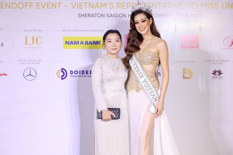 ĐẠI SỨ CHARM RESORT TỎA SÁNG TẠI MISS UNIVERSE LẦN THỨ 69 15 ĐẠI SỨ CHARM RESORT TỎA SÁNG TẠI MISS UNIVERSE LẦN THỨ 69