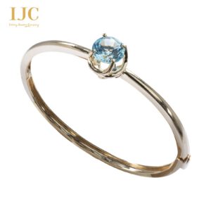 kieng 1 vien da xanh 1