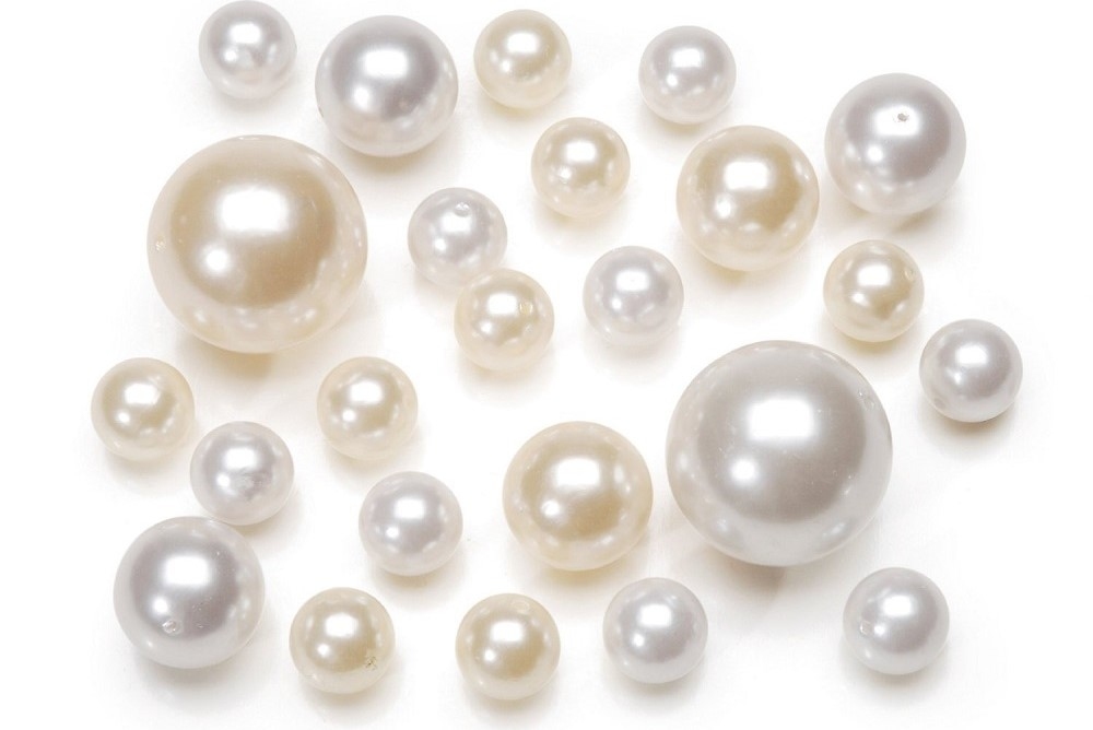 LÀM SAO ĐỂ PHÂN BIỆT ĐÁ QUÝ TỰ NHIÊN LÀ THẬT HAY GIẢ? 2 Làm sao để phân biệt đá quý tự nhiên là thật hay giả?