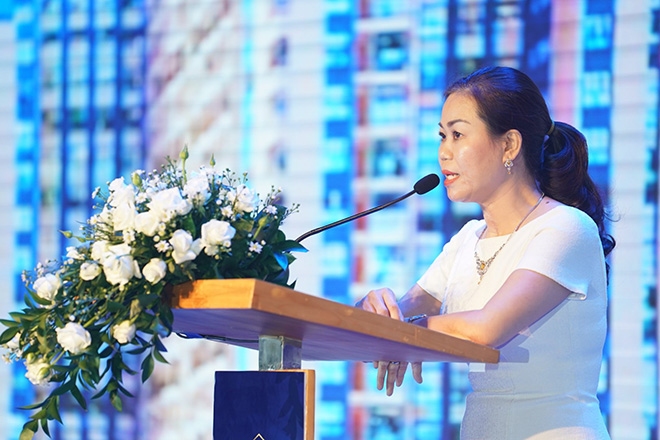 NIỀM KIÊU HÃNH CỦA TRANG SỨC VIỆT 2 NIỀM KIÊU HÃNH CỦA TRANG SỨC VIỆT