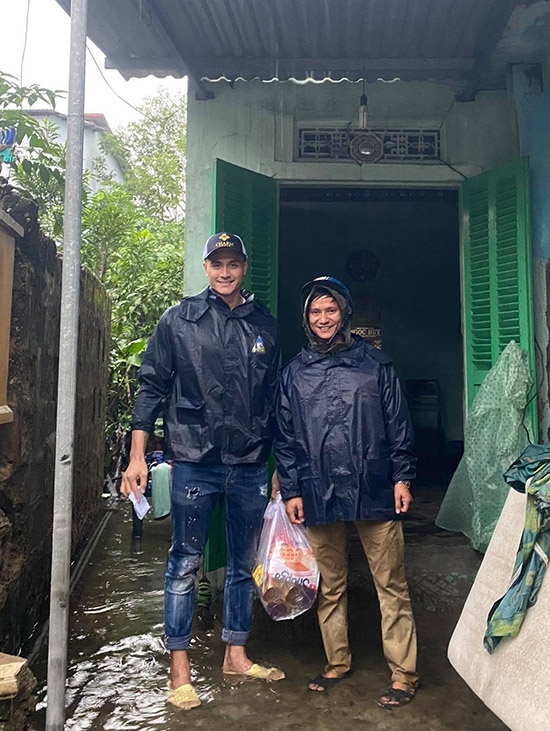 CHƯƠNG TRÌNH THIỆN NGUYỆN HƯỚNG VỀ MIỀN TRUNG