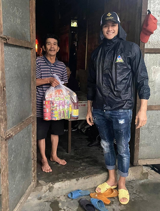 CHƯƠNG TRÌNH THIỆN NGUYỆN HƯỚNG VỀ MIỀN TRUNG