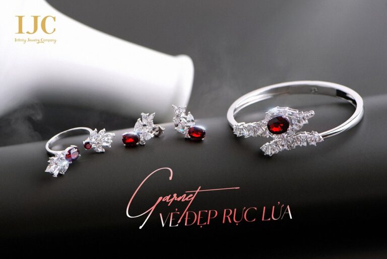 VẺ ĐẸP RỰC LỬA CỦA TRANG SỨC ĐÁ QUÝ GARNET