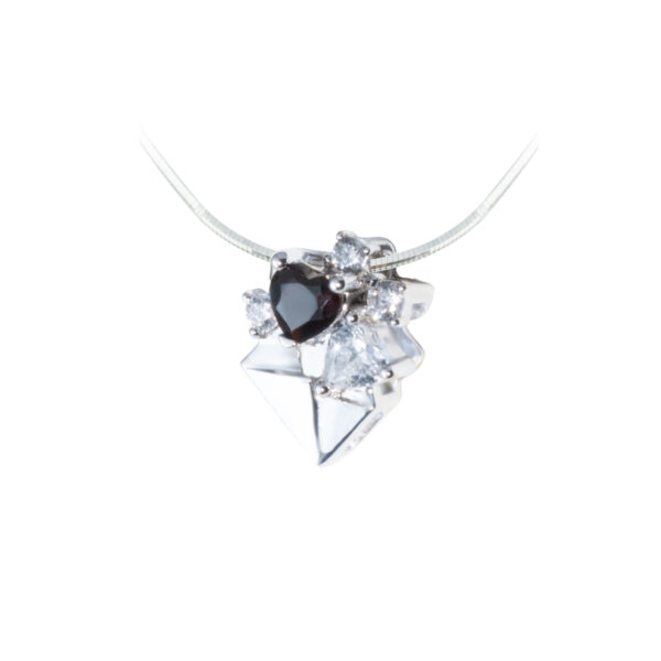 Mặt dây chuyền đá Garnet