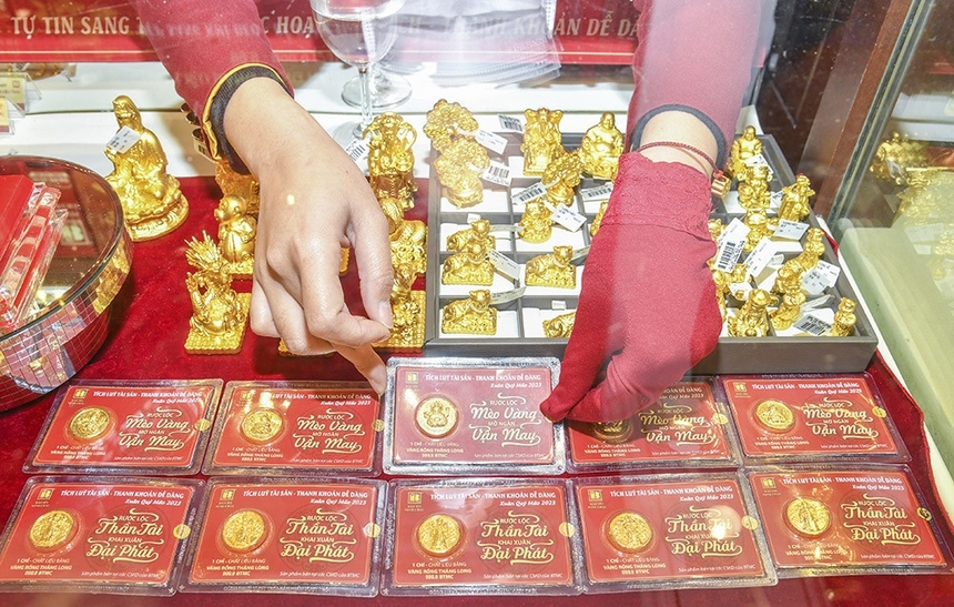 Vàng Thần Tài Là Gì? Vì Sao Nên Mua Vàng Ngày Vía Thần Tài 2026? 4 gia vang ngay than tai 2025